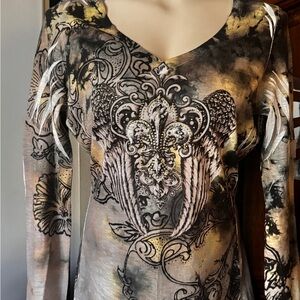 Daytrip Black and Gray Artistic Top